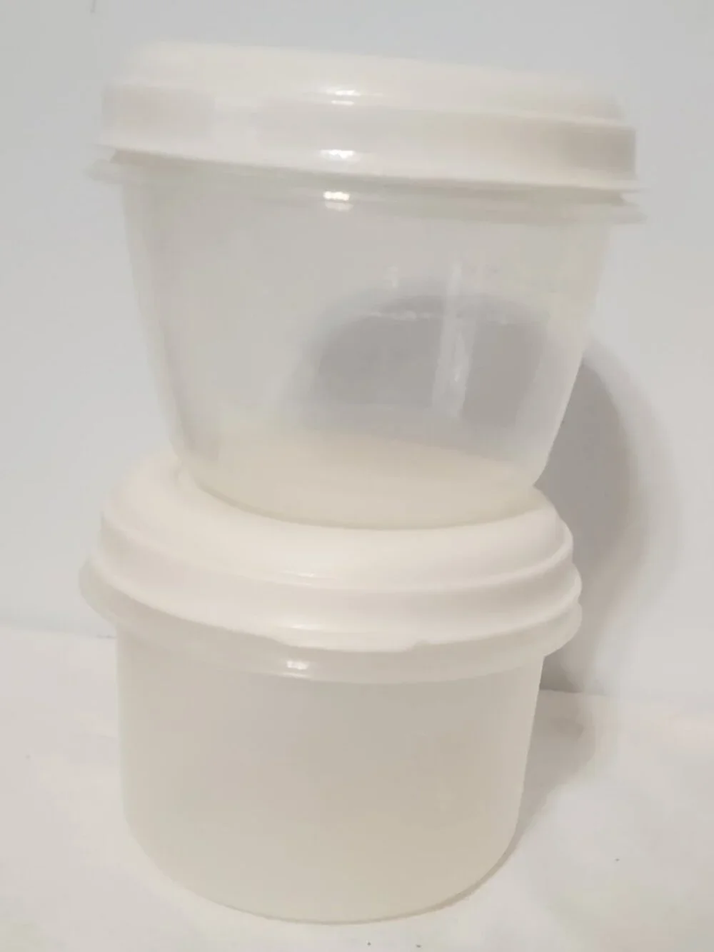 VTG Rubbermaid Servin' Saver #1 & 7 Round 2 & 3 Cup Container Almond Beige Lid